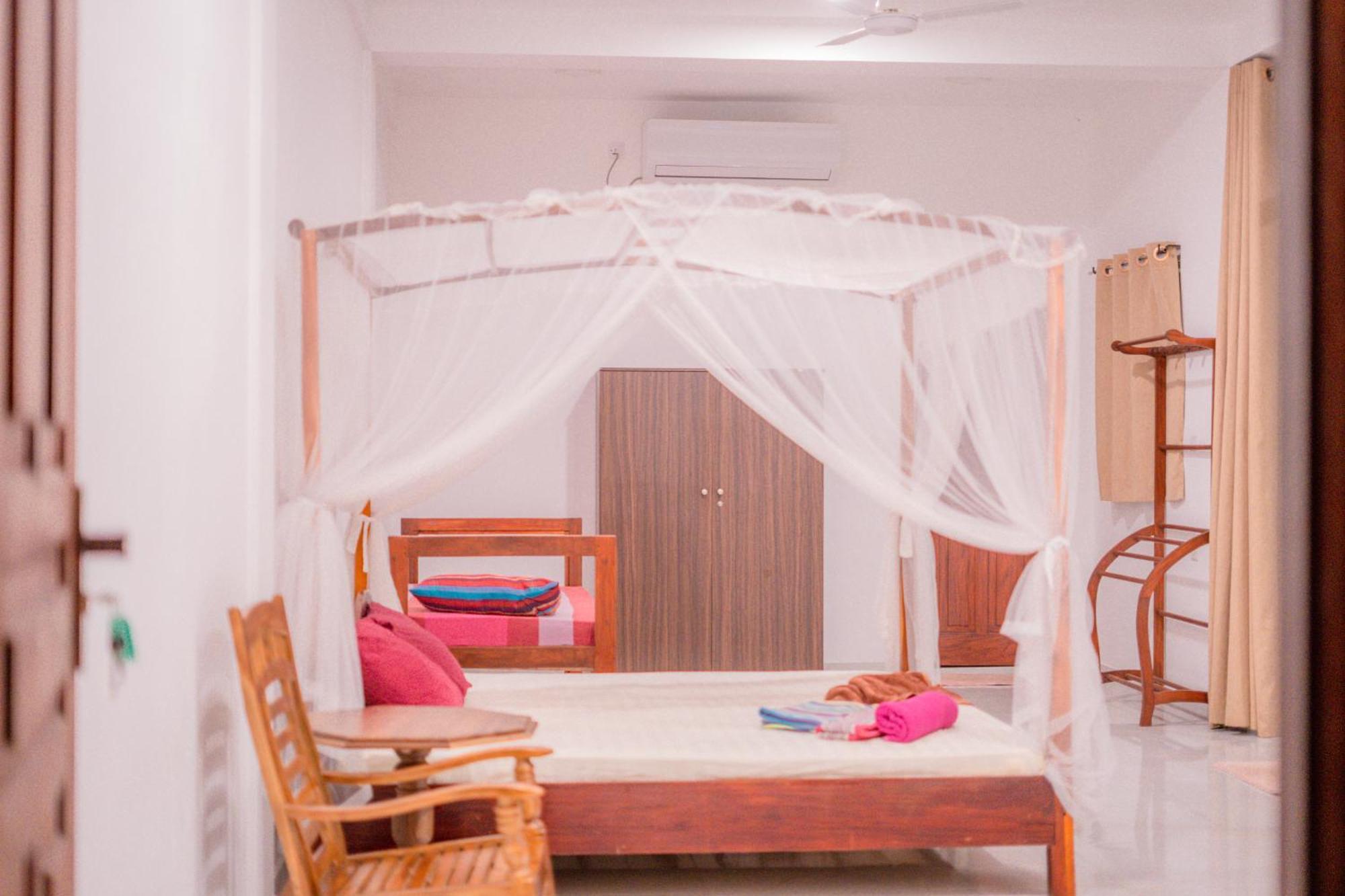 Monkey Villa Hikkaduwa Kültér fotó