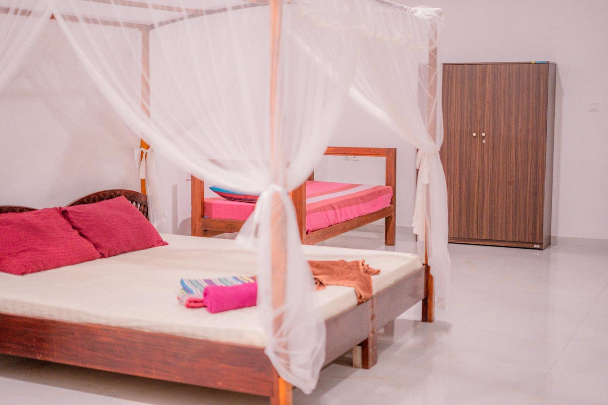 Monkey Villa Hikkaduwa Kültér fotó