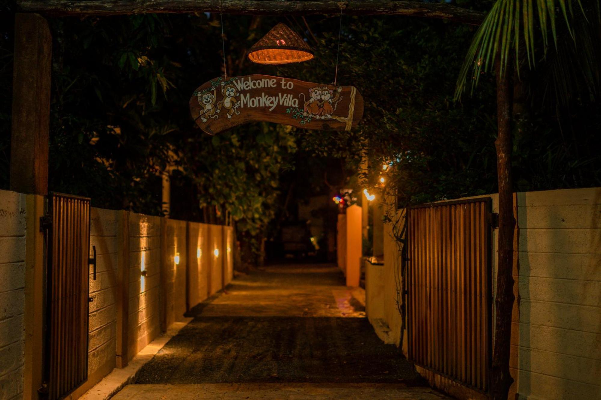 Monkey Villa Hikkaduwa Kültér fotó